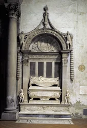 Tombe de Carlo Marsuppini (d.1453) 1453-55